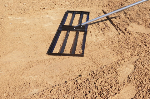 RĘCZNY NIWELATOR TERENU LEVELAWN LEVEL RAKE 90 CM RĘCZNY NIWELATOR TERENU LEVELAWN LEVEL RAKE 90 CM